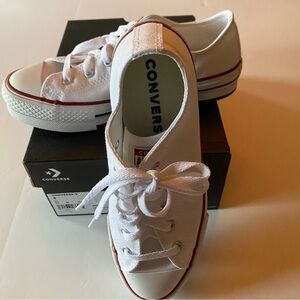 Converse new in box Chuck Taylor All-Star sneakers size 4